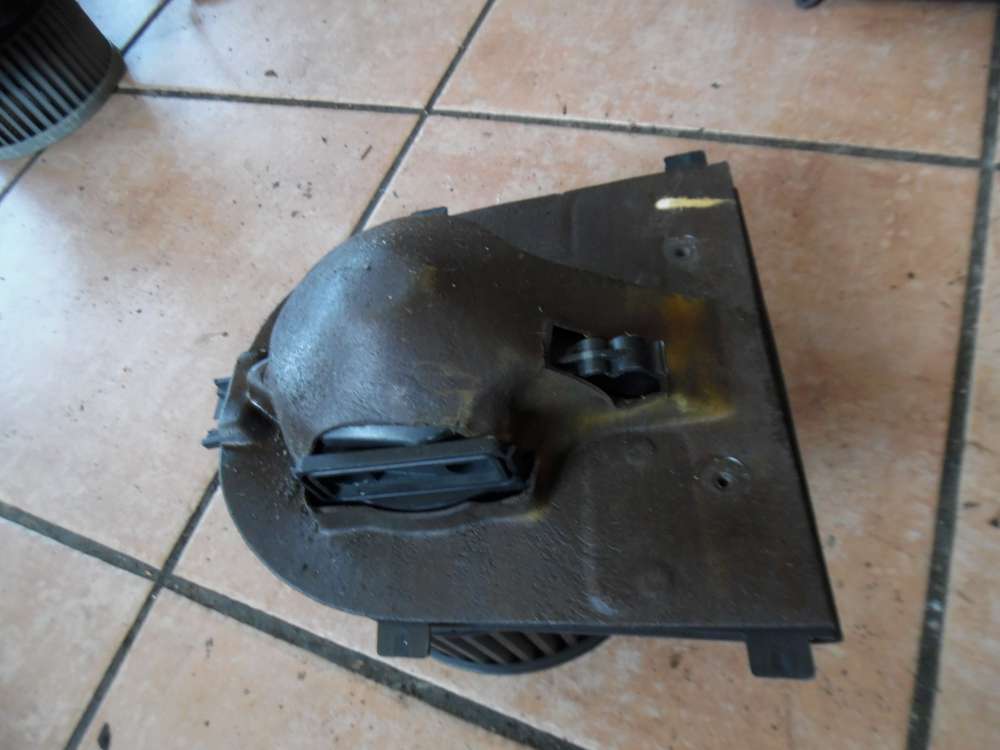 VW Golf IV Gebl?semotor Heizungsgebl?se 1J1819021