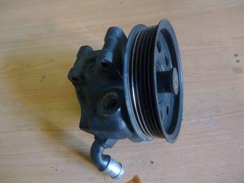 Ford Focus I 1,8 TDCi Servopumpe Hydraulikpumpe XS4E-5A733AC