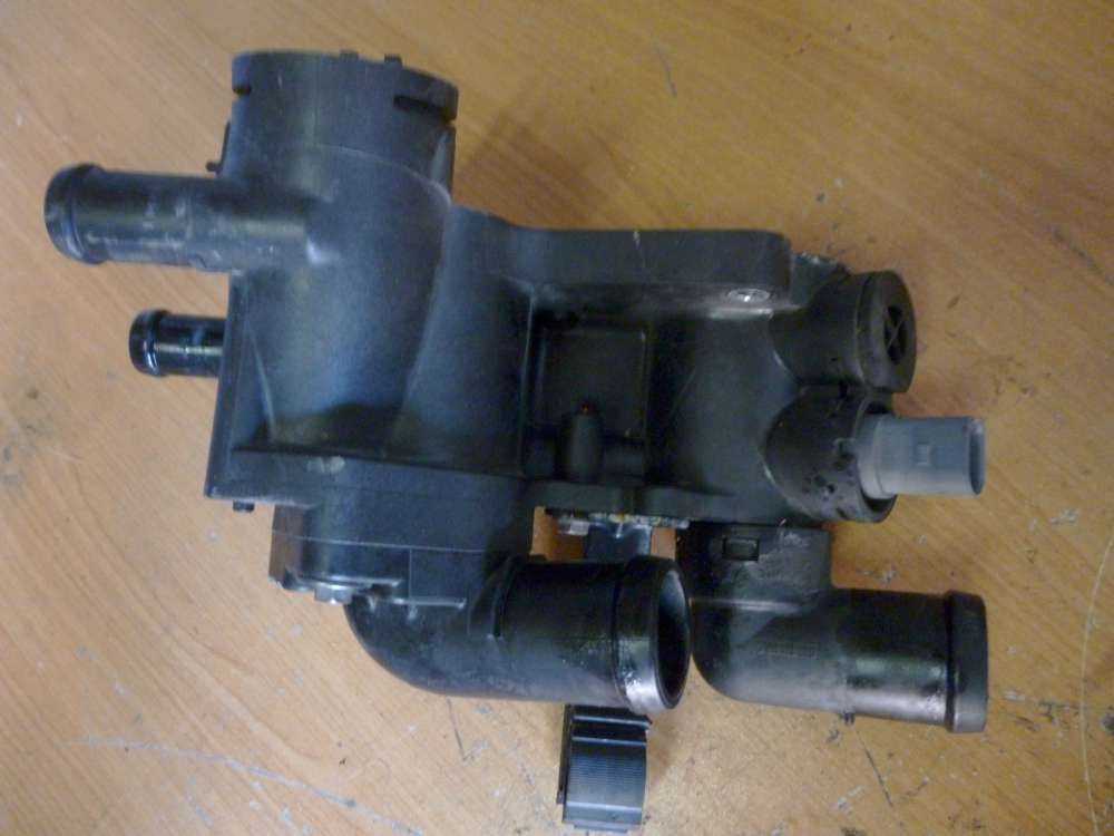 Seat Ibiza 6L Thermostatgeh?use 032121111AP