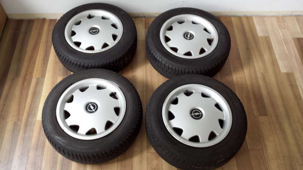 Stahlfelgen Opel Omega B Winterreifen 195/65 R15 91T Felge 6,5Jx15H2 ET33