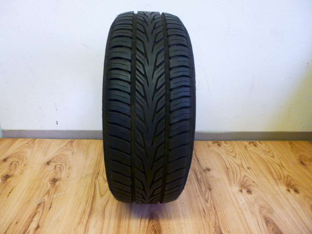 1 x Sommerreifen 205 / 55 R16 91V  DOT: 4910 Profiltiefe: 7,5 - 8mm