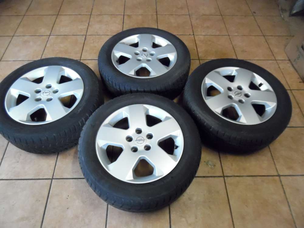 4x Alufelgen mit Winterreifen Opel Vectra C 215/55R16 97V Nexen 6,5X16 ET41