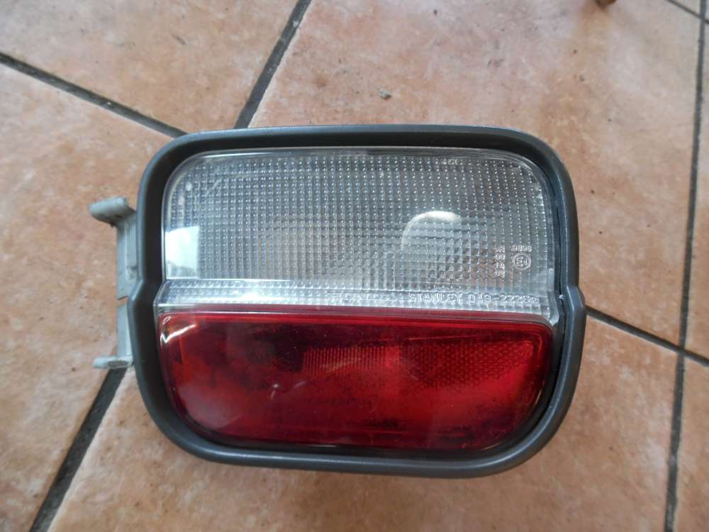 Honda CR-V Bj 2000 Blende Reflektor Signallicht f?r Sto?stange hinten Rechts