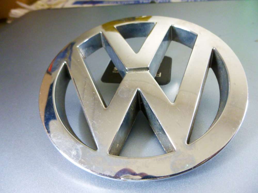 VW Volkswagen Emblem Abzeichen vorne 251853601 B