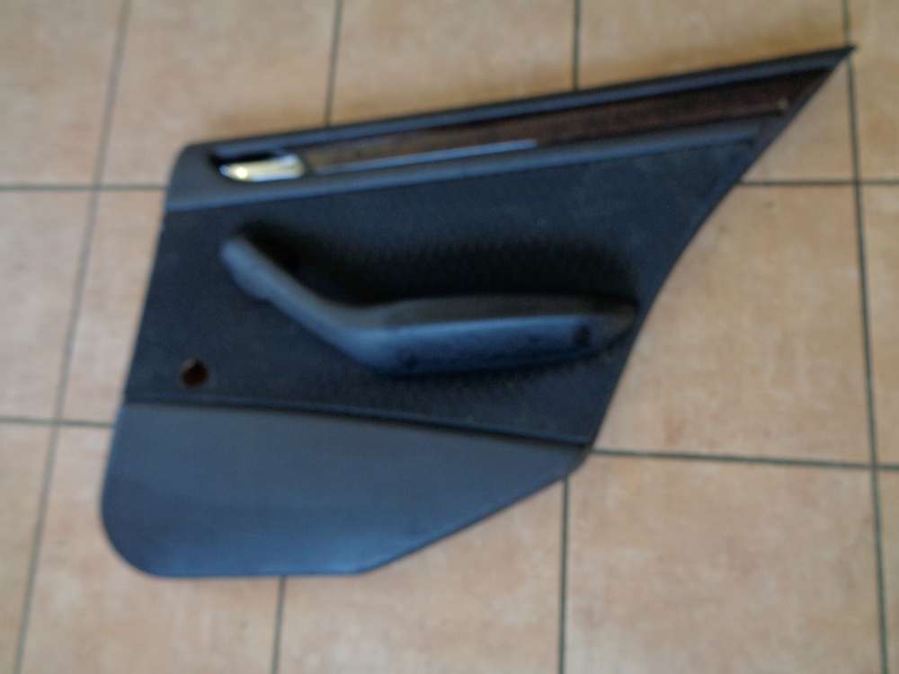 BMW 320i E46 T?rverkleidung T?rpappe Hinten Rechts 8195790