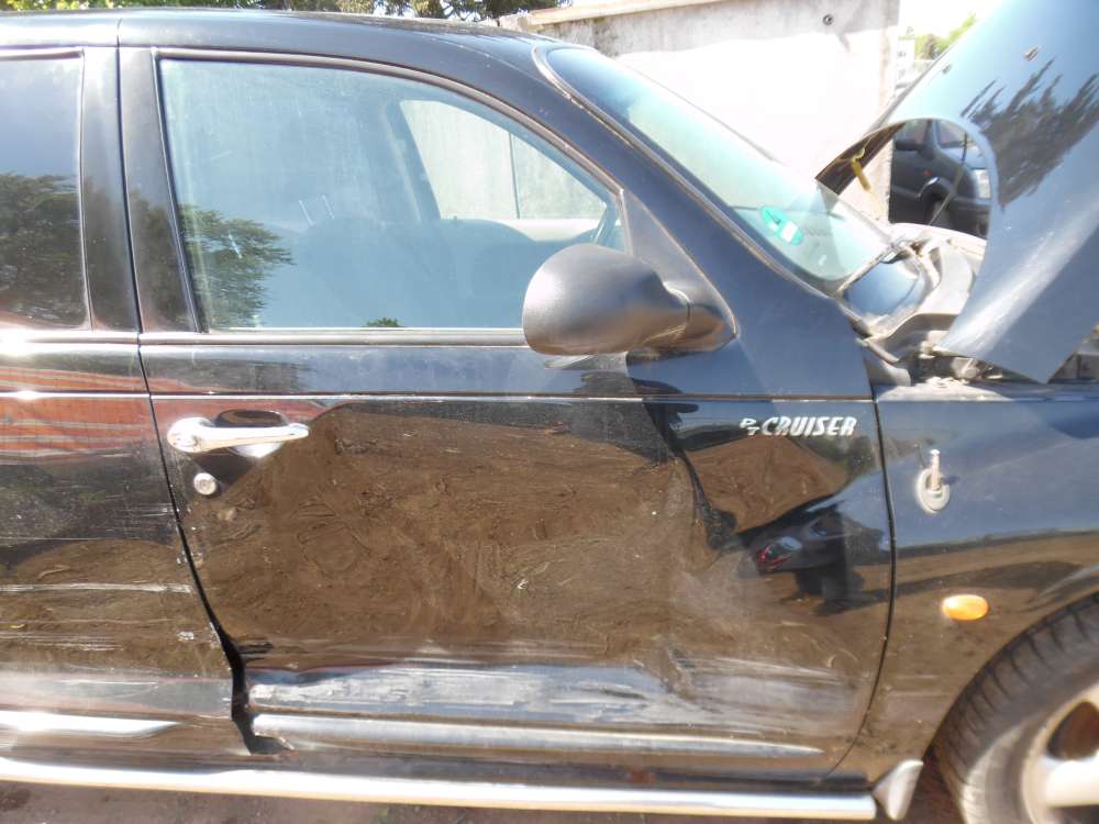 Chrysler PT-Cruiser T?r Vorne Rechts Farbe : schwarz