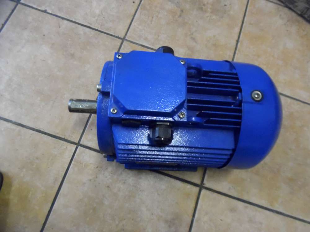 VELA Elektromotor Tipo AIS112M4 4,0KW 230/400V RPM1410