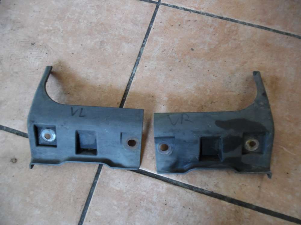 Ford Focus II Halter Vorne Rechts / Links 5M51-A10174 / A10175