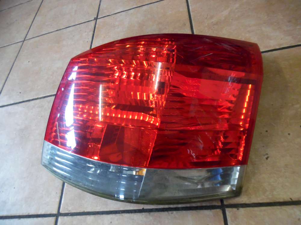 Opel Signum Vectra C R?ckleuchte Rechts 13159862