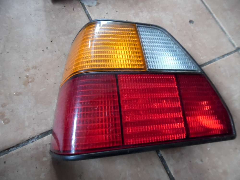 VW Golf II R?ckleuchte R?cklicht Links 191945257