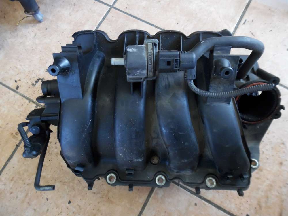 VW Golf V 1,4L Ansaugbr?cke Ansaugkr?mmer 03C129709E