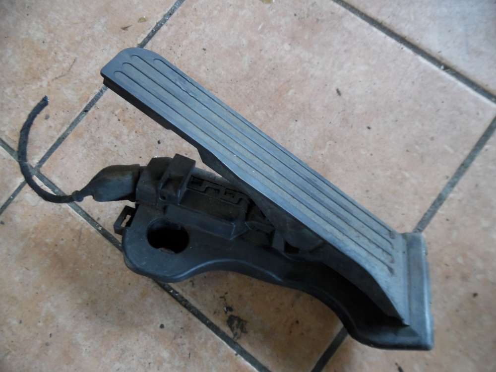 VW Golf V 1K Gaspedal 1K1721503L