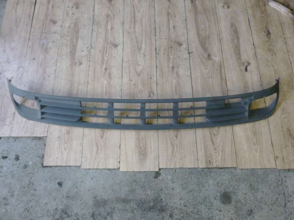 Ford Mondeo I K?hlergrill Mitte Vorne 93BB-17B968BB