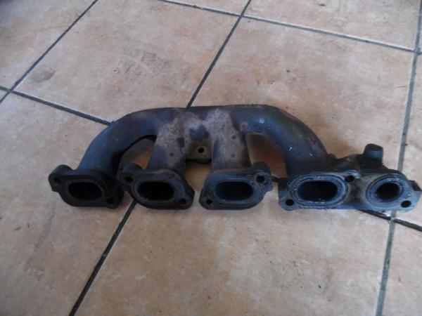 Renault Espace IV 2,2dci Auspuffkrümmer 8200042882