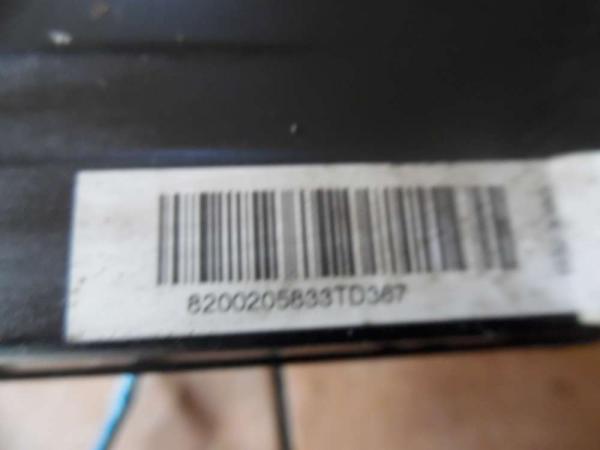 Renault Espace IV Radio Radioeinheit Verstärker 8200205833