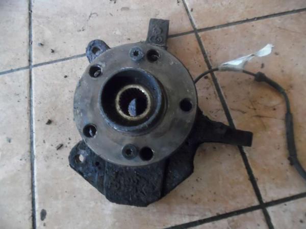 Renault Espace IV Achsschenkel Radnabe Vorne Links
