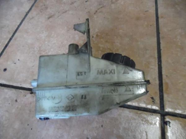 Renault Espace IV Behälter Bremsflüssigkeit 8200021398