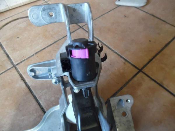 Audi A6 4G Bremspedal Pedalerie Automatik 4H1723140A