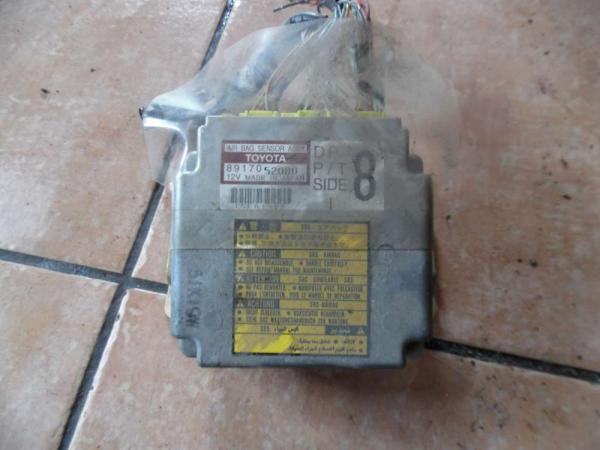 Toyota Yaris Verso Airbagsteuergerät 89170-52080