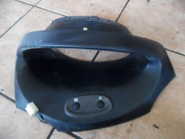 Toyota Yaris Verso Tacho Rahmen Abdeckung 55411-52040