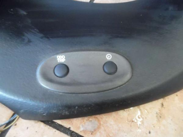 Toyota Yaris Verso Tacho Rahmen Abdeckung 55411-52040