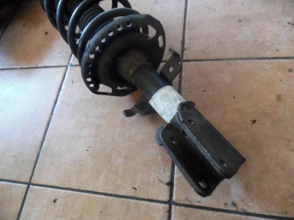 Renault Espace IV Stoßdämpfer Federbein Vorne Rechts