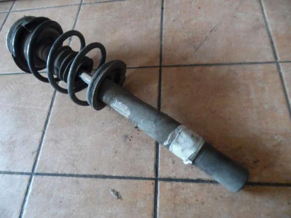 BMW 5er E61 Federbein Stoßdämpfer Vorne Links 6768797