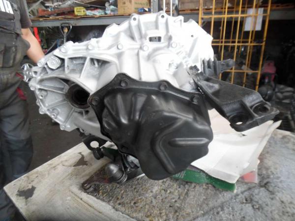 Toyota Yaris Verso Getriebe Schaltgetriebe 5-gang