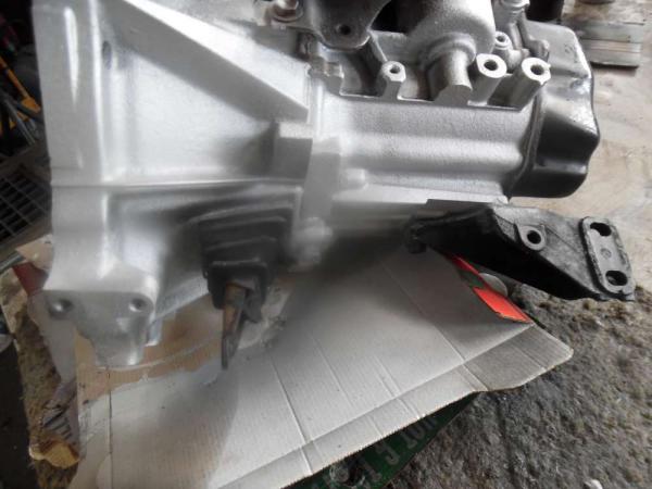 Toyota Yaris Verso Getriebe Schaltgetriebe 5-gang