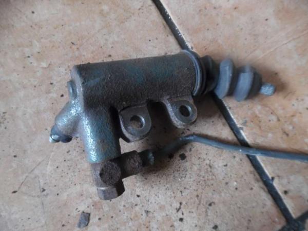 Toyota Yaris Verso Kupplungsnehmerzylinder