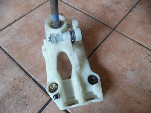 Toyota Yaris Verso Schalthebel