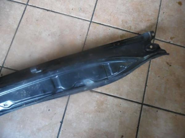 Toyota Yaris Verso Abdeckung Wasserkasten Stirnwand