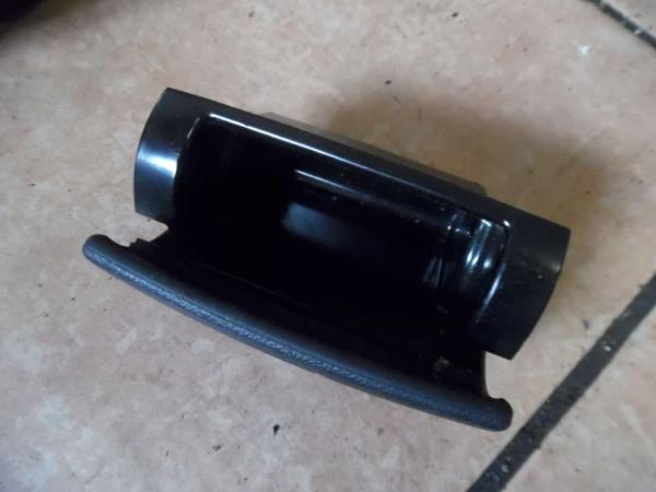 Audi A3 8P Aschenbecher Hinten 8P0857961