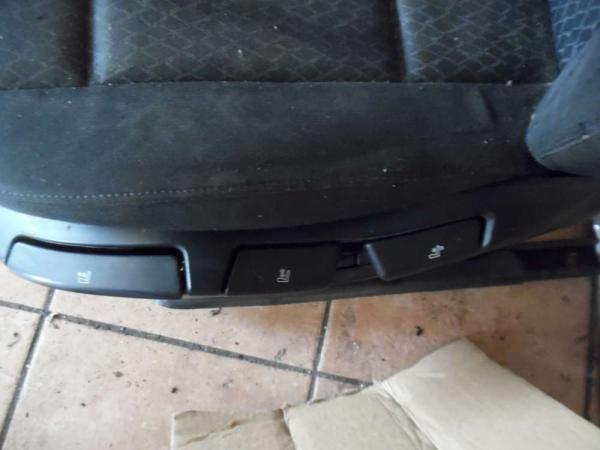 BMW 3er E46 Fahrersitz Sitz Vorne Links Stoff