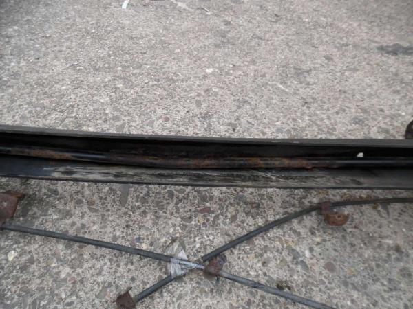 Toyota Yaris Verso Hinterachs Achsträger mit Bremssattell