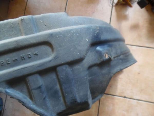 Toyota Yaris Verso Radhausschale Vorne Rechts 53875-52030