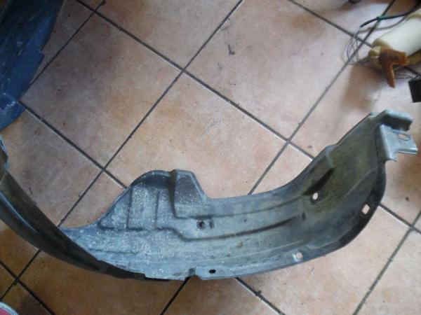 Toyota Yaris Verso Radhausschale Vorne Rechts 53875-52030