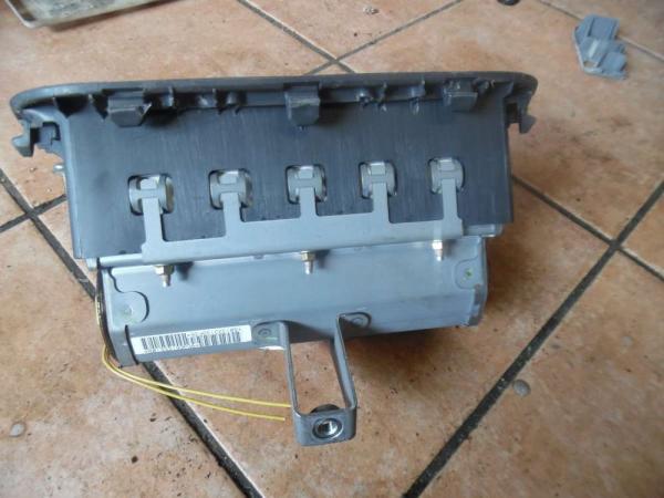 Toyota Yaris Verso Beifahrerairbag Armaturenbrett