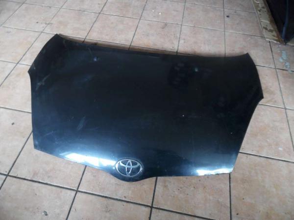 Toyota Yaris Verso Motorhaube Schwarz : 209