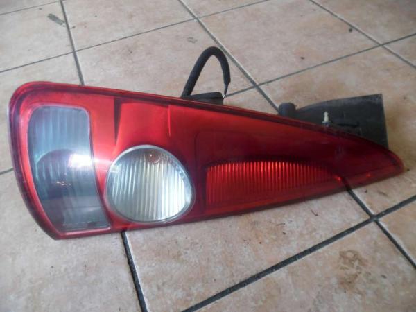 Renault Espace IV Rückleuchte Heckleuchte Links 8200027153