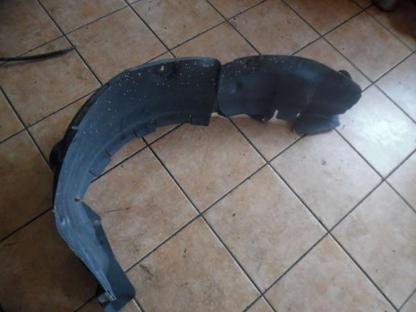 Renault Espace IV Radhausschale Radhaus Hinten Rechts 8200574670