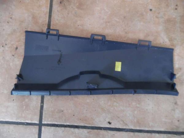 Renault Espace IV Verkleidung Abdeckung innen 8200101185