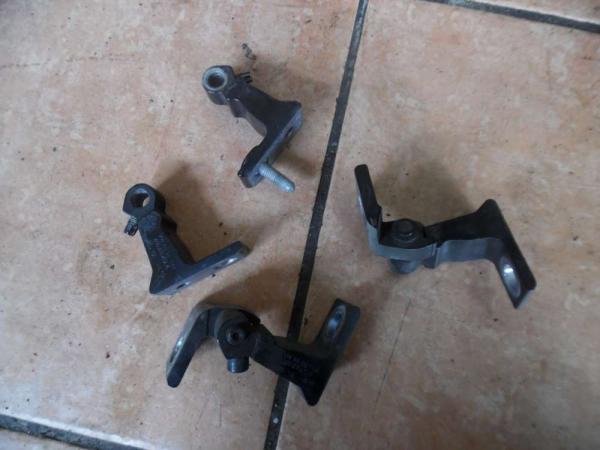 Audi A6 4G Türscharnier Scharnier Hinten Rechts 4G0831402