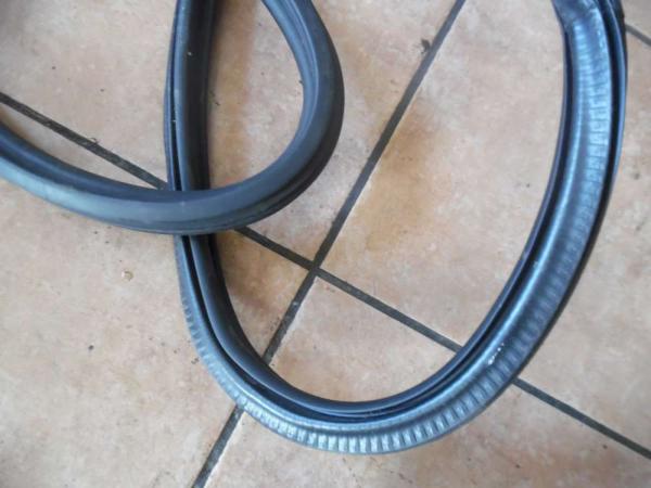Audi A6 4G Türdichtung Dichtung Vorne Links
