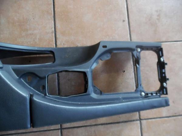 BMW 5er E61 Mittelarmlehne Mittelkonsole Armlehne 7034086
