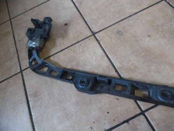 VW Golf VI 5K Stoßstangenhalter Hinten 5K6807863