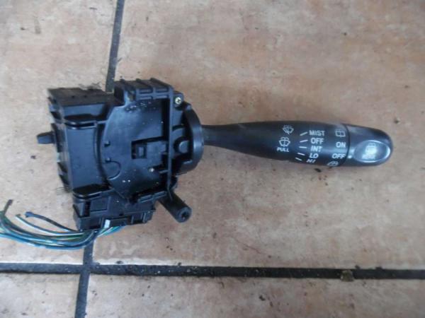 Toyota Yaris Verso Lenkstockschalter Wischer