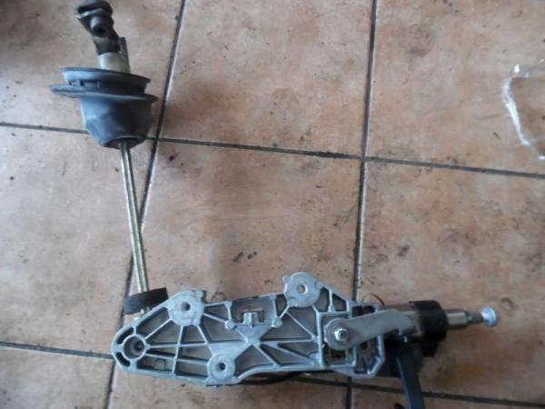 Renault Espace IV Lenksäule 8200237960