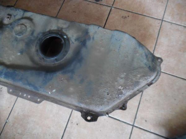 Toyota Yaris Verso Kraftstofftank Benzintank