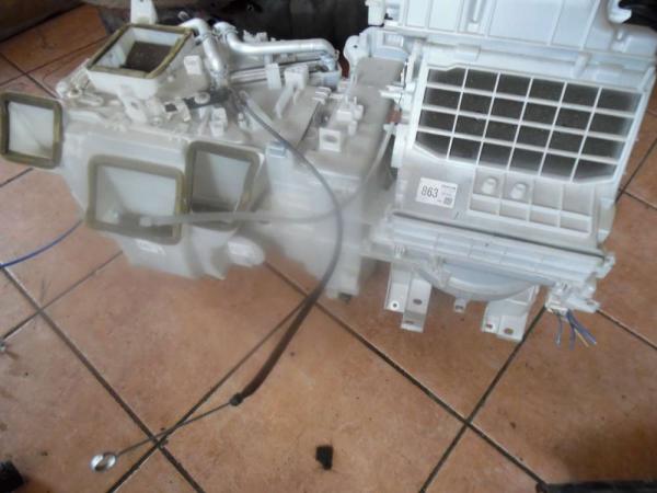 Toyota Yaris Verso Heizungskasten Gebläsekasten 87150-52110